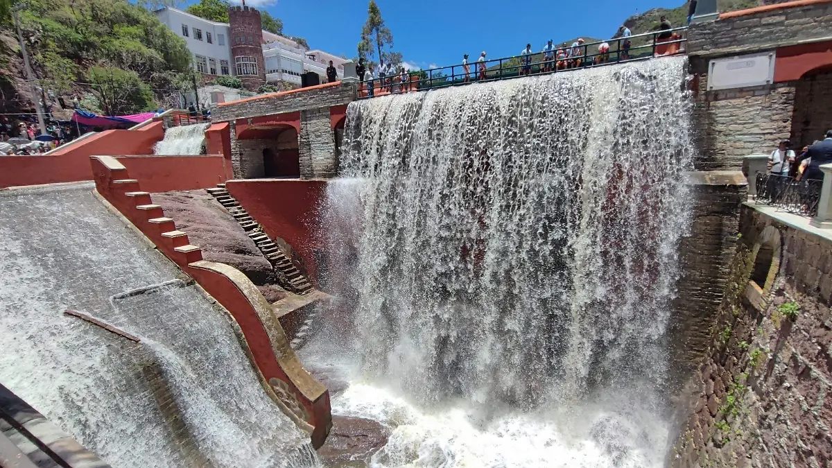 GUANAJUATO- PRESAS ALCANZAN NIVELES ARRIBA DEL 70 (2)