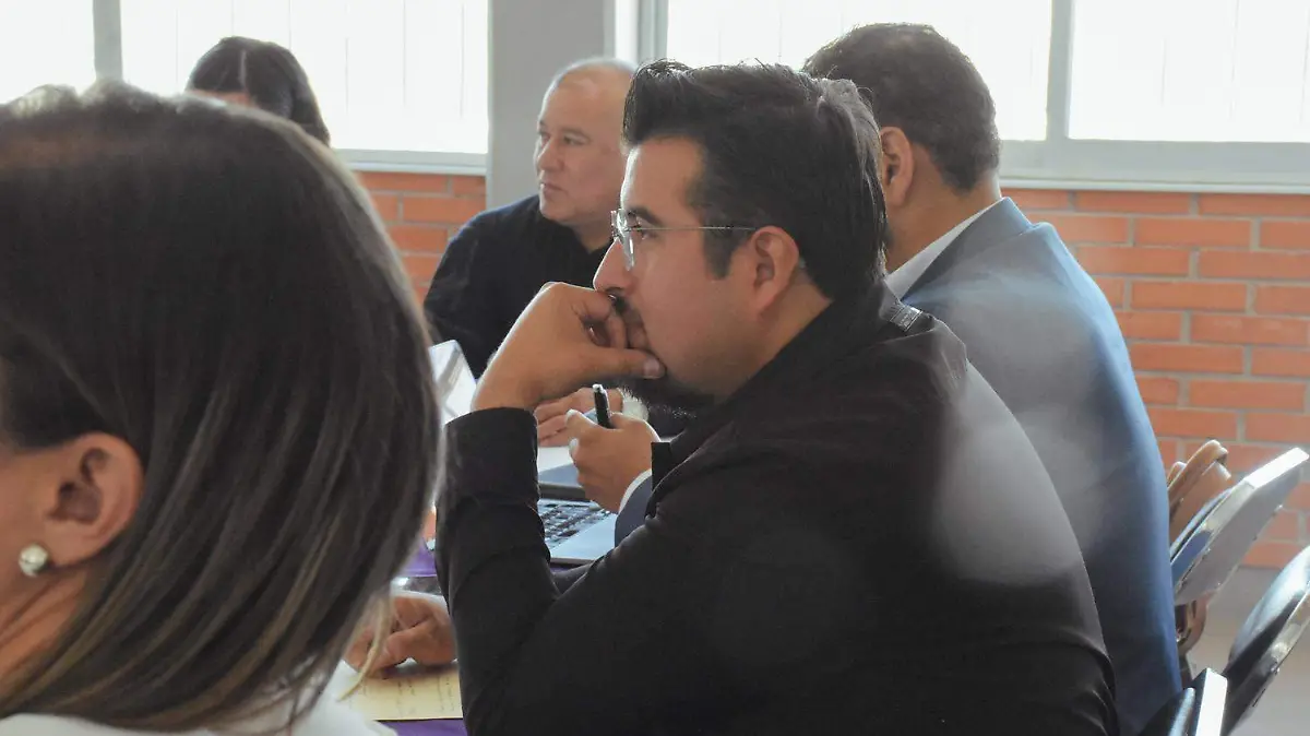 La-colaboración-entre-dependencias