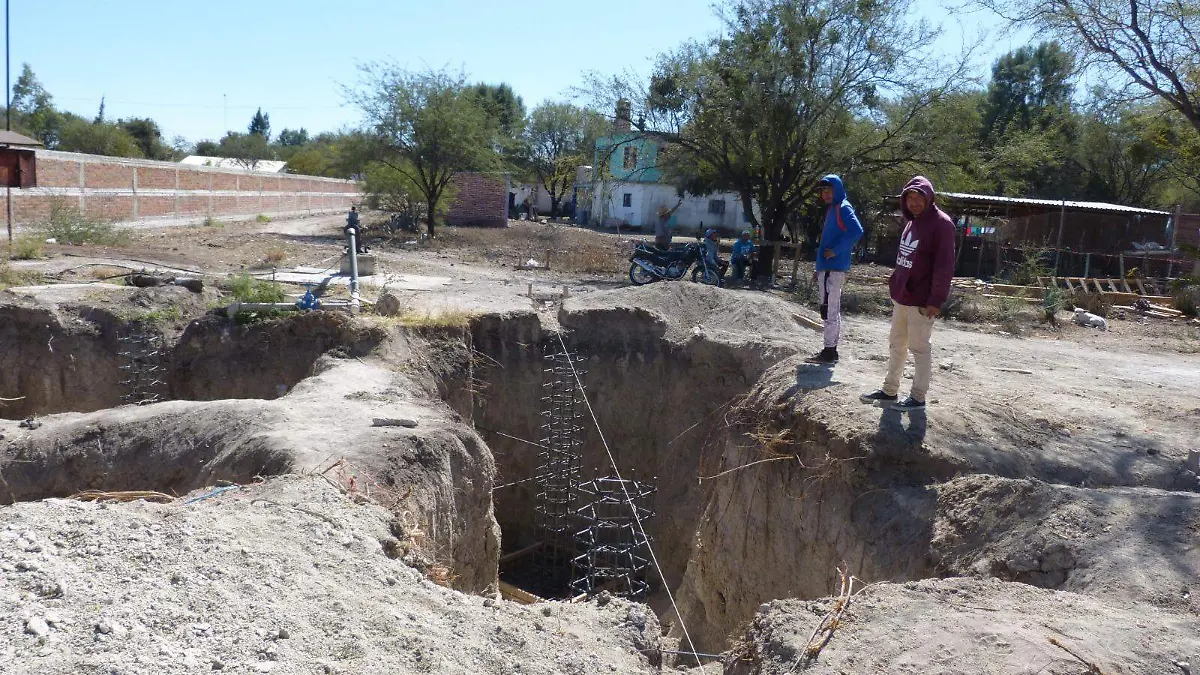 37c06112-c6e3-488d-b97e-72f04fca3be4