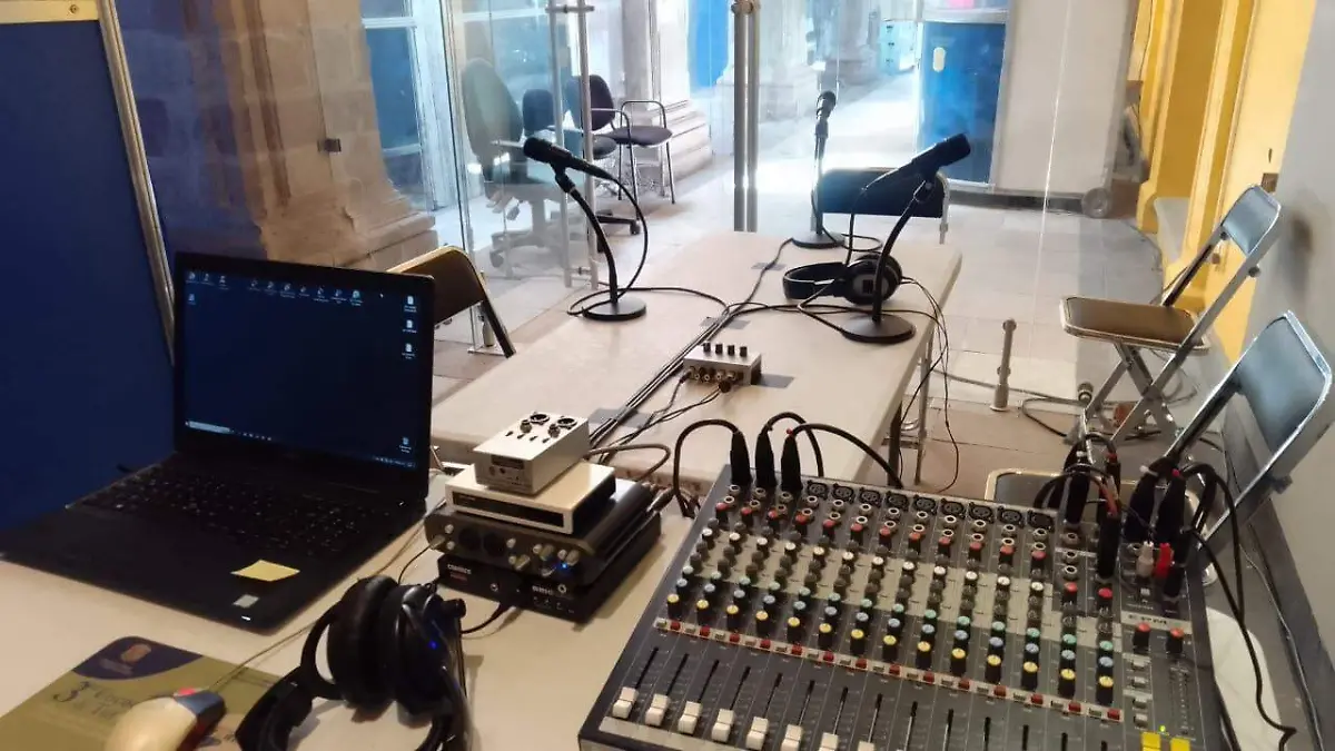 RADIOS UG PROMOTOR DE LA CULTURA(3)