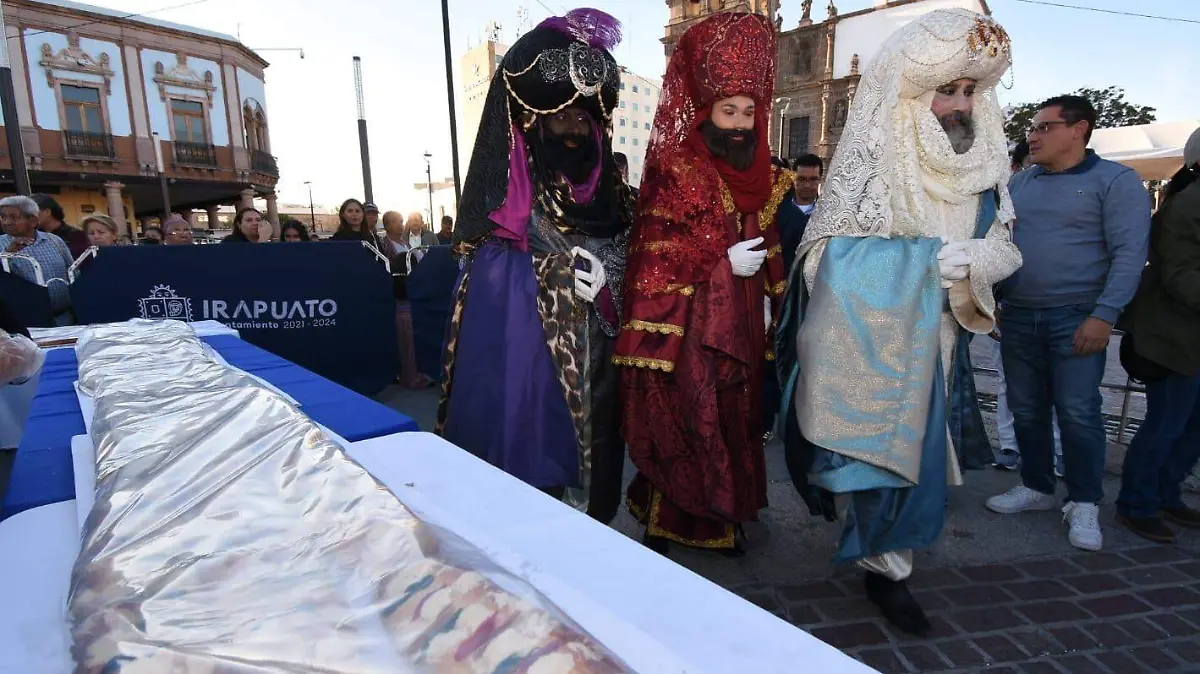 rosca-de-reyes-monumental  (3)