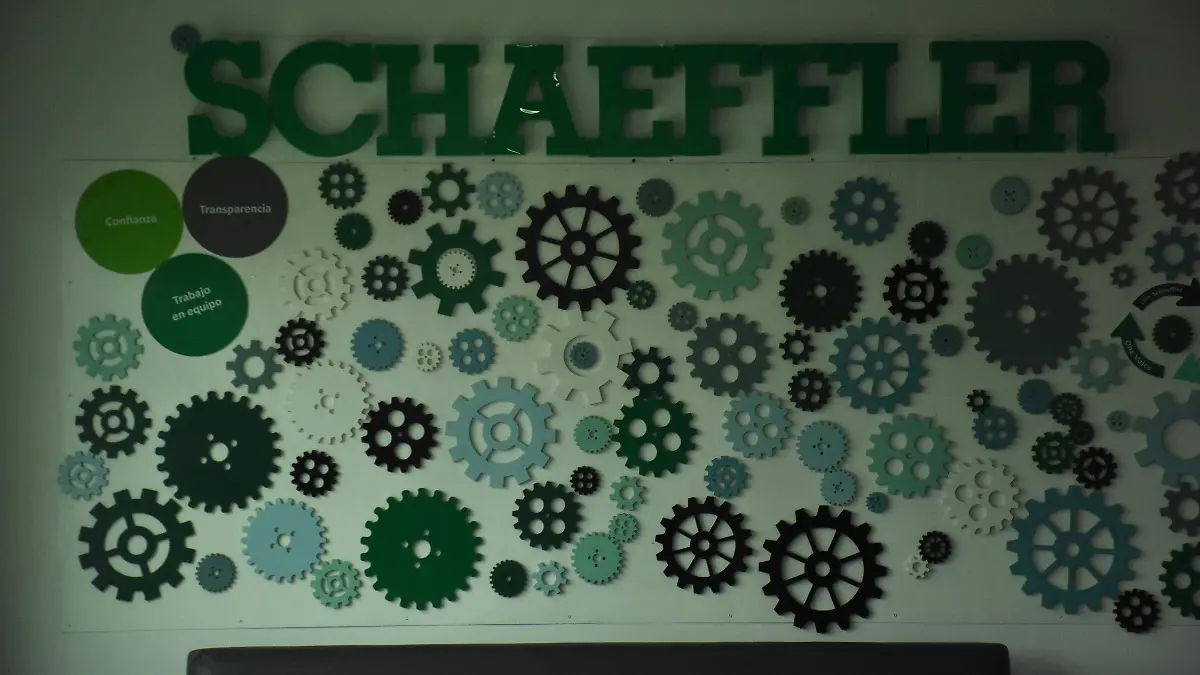 La-empresa-de-autopartes-2-okokok