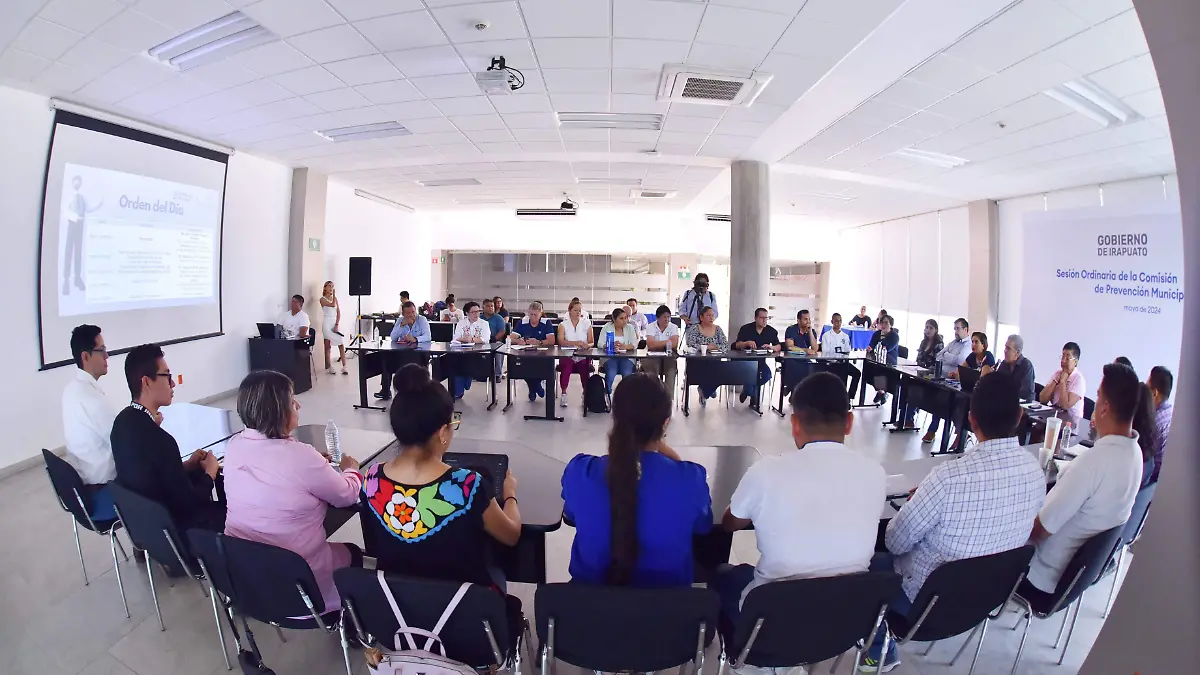 Irapuato-insignia-oro-Planet-Youth (2)