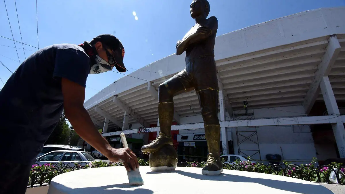 Avanza remodelación del estadio (2)