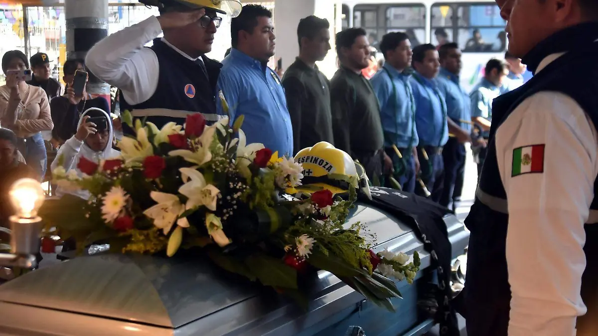 1d9b6e44-c9f3-4d4b-9625-f986d9f72a01