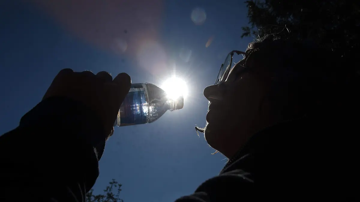 CALIDAD DEL AGUA EMBOTELLADA JESUS GTZ. EL SOL DE IRAPUATO (2)