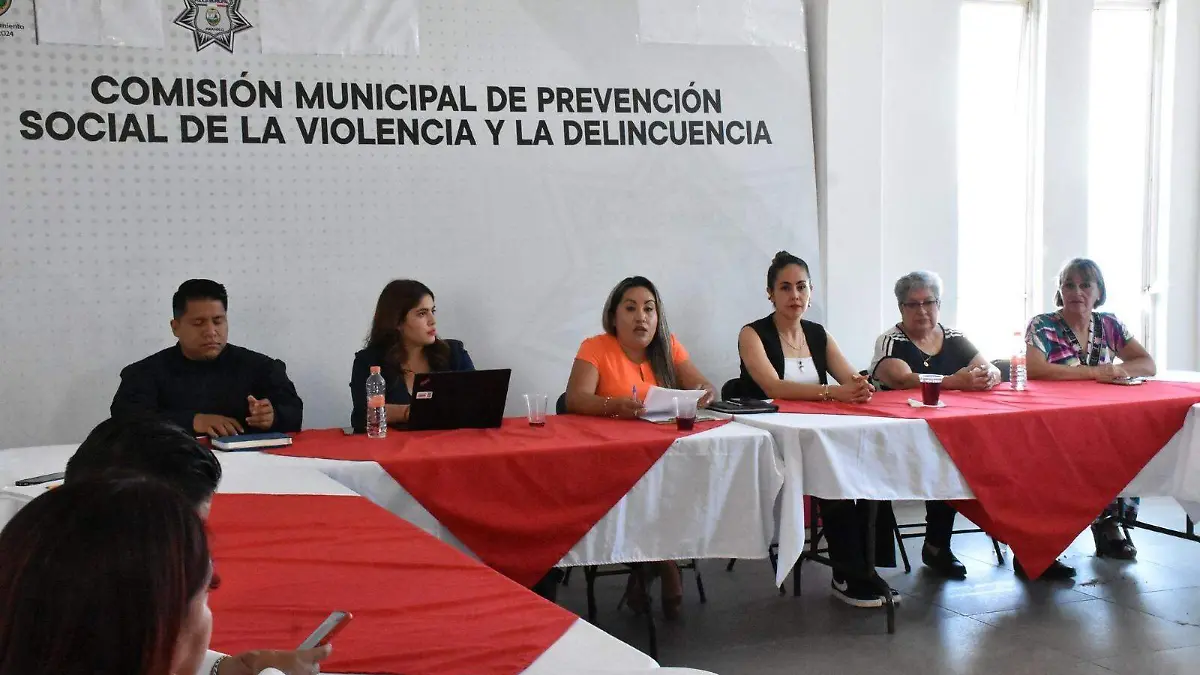 7b24ba08-cd60-4ca7-815e-f866522d3030