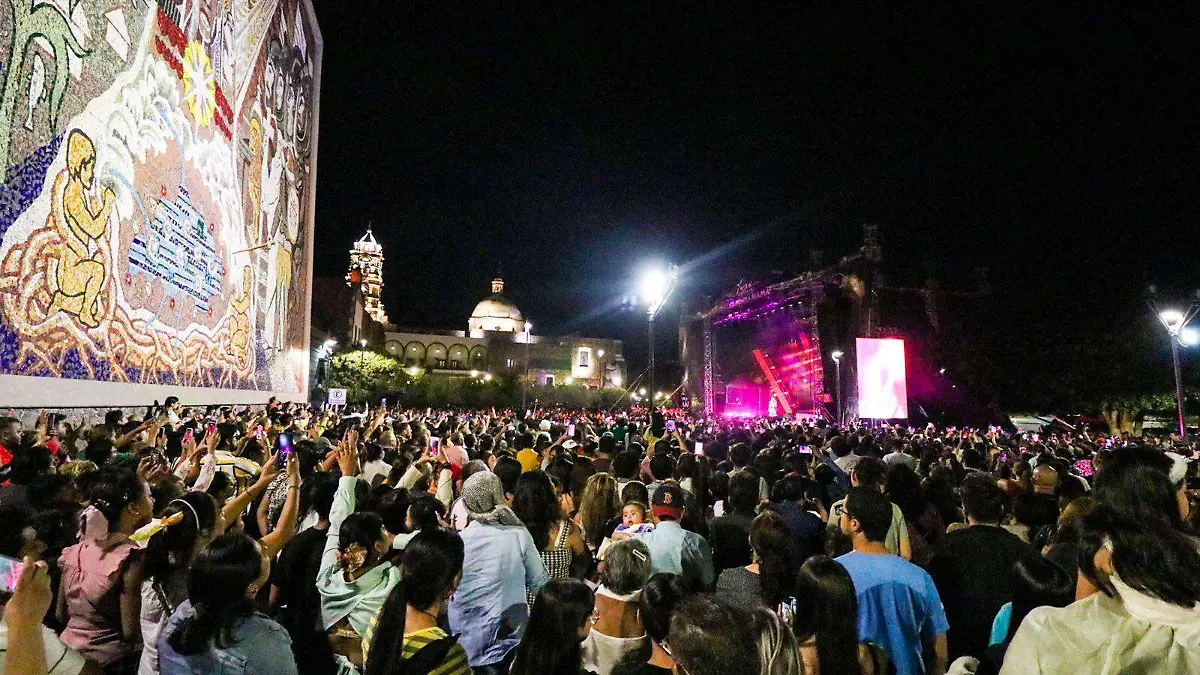 INICIARA FESTIVAL DE LA CIUDAD CON CONCIERTO DE LORENZO NEGRETE (3)