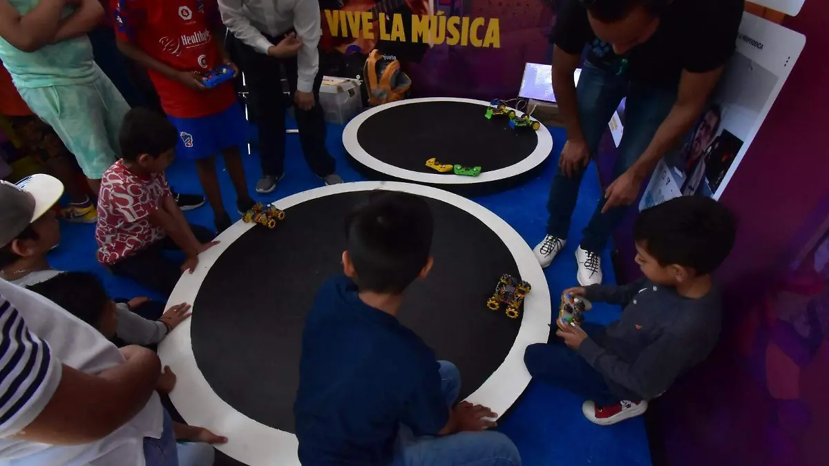 51e8363b-8e9e-49da-9ad0-025d65aa86f9