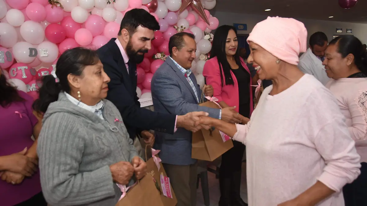 MATERNO INFANTIL APOYA ACANCER A MUJERES, JESUS GTZ EL SOL DE IRAPUATO (1)