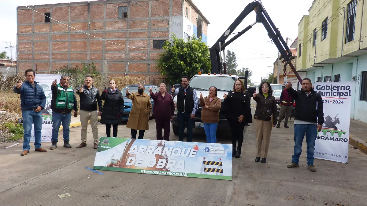 Con el lema Unidos para