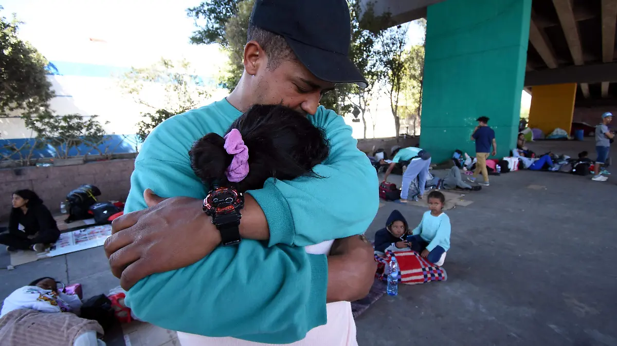 SE LE COMPLICA TRASLADARSE A MIGRANTES PORSALUD DE SU HIJO. JESUS GTZ,EL SOL DE IRAPUATO (1)