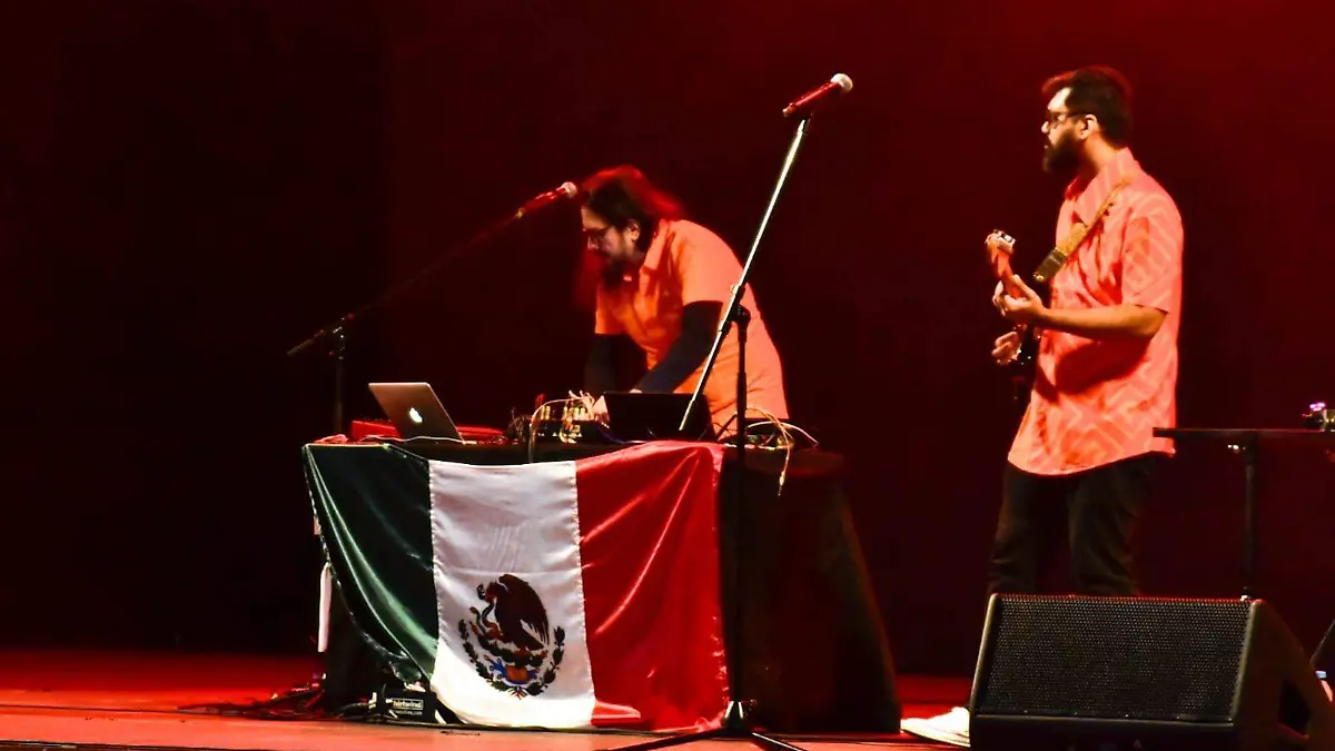 Brasil cautiva con su presentación en el FIC  (1)