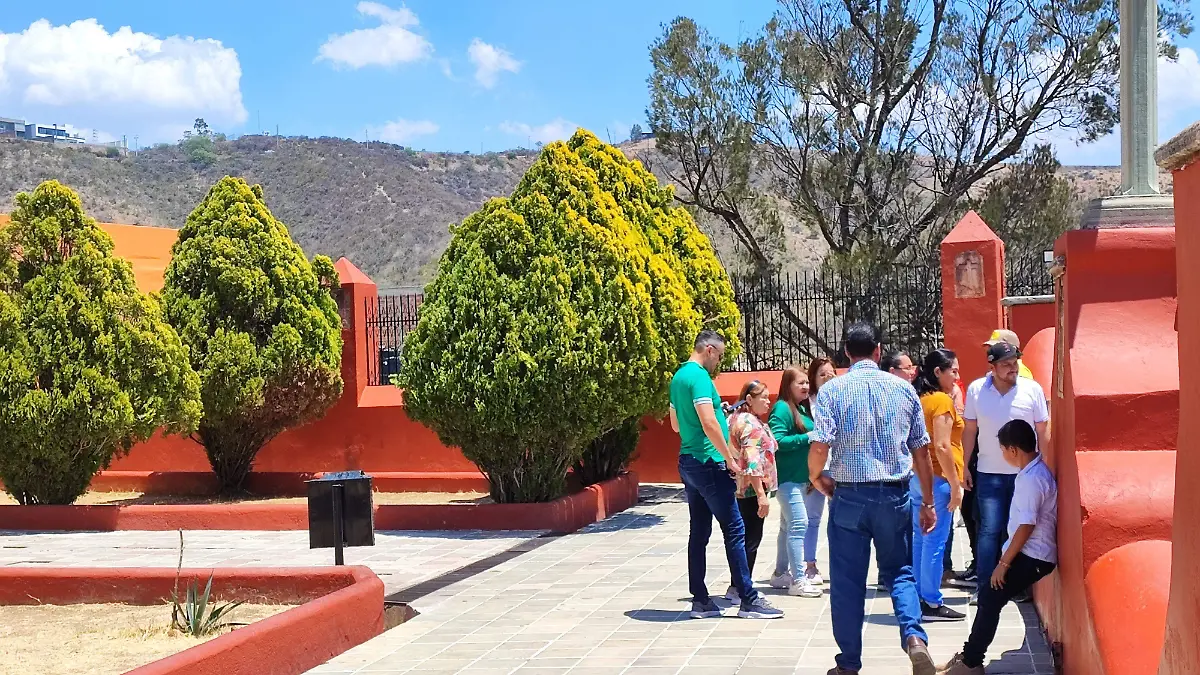 MAS DE 450 MIL VISITANTES EN PUENTE REVOLUCIONARIO (1)