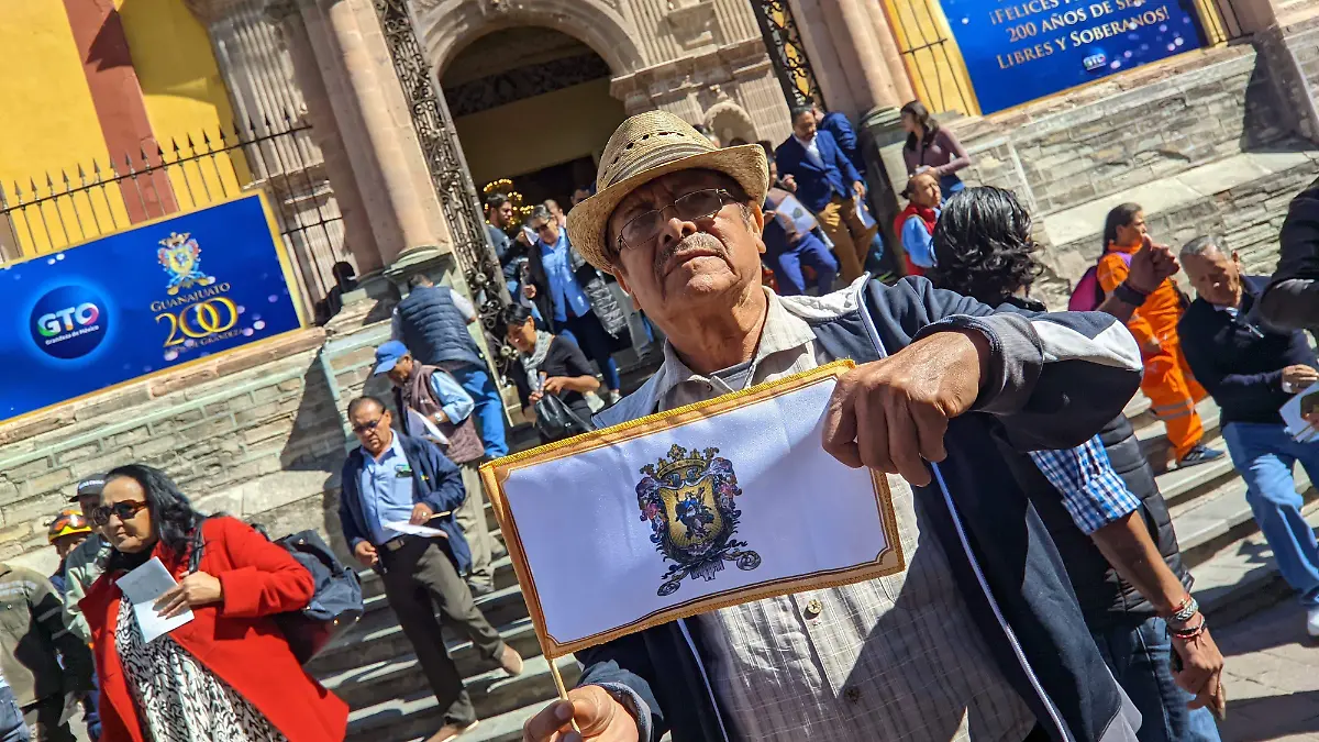 Guanajuato-cuenta-con-su-bandera-estatal  (4)