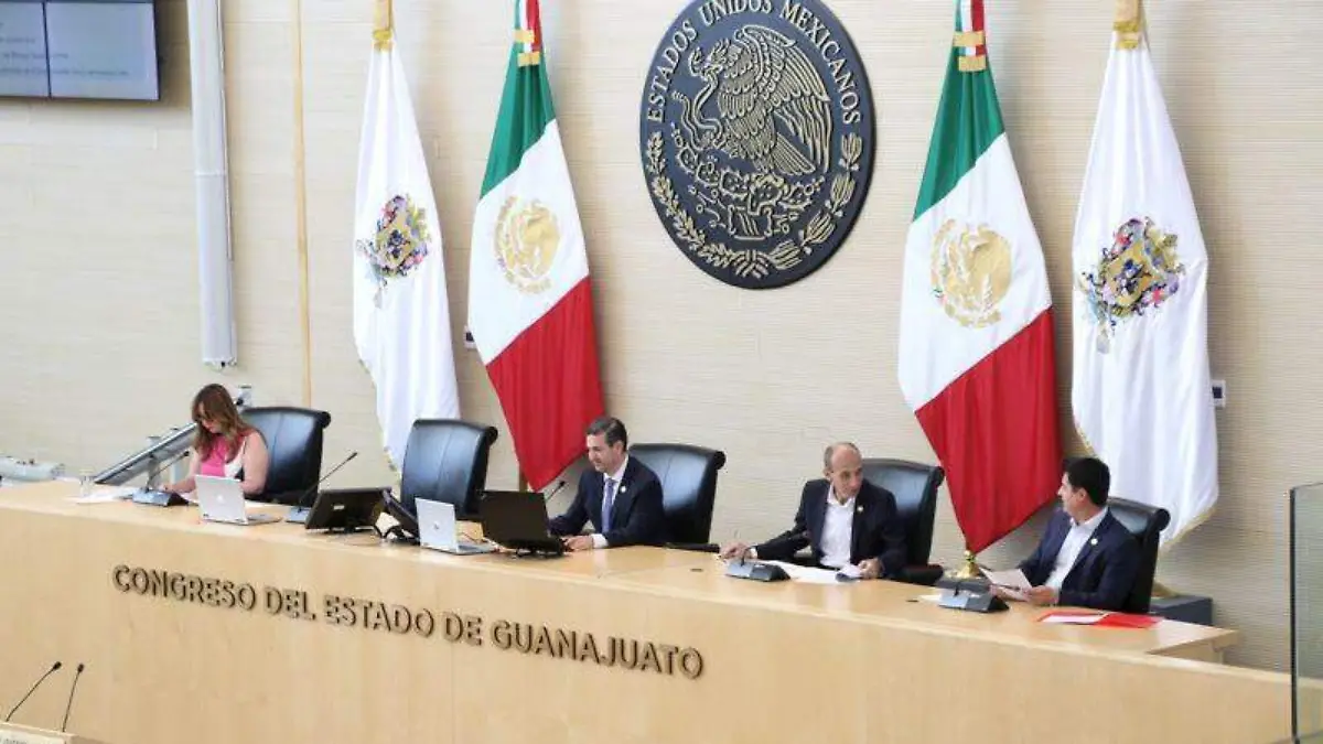 APRUEBAN REFORMA INTEGRAL EN FAVOR DE LAS NIÑAS, NIÑOS Y ADOLESCENTES (COMPARTIDA)(2)
