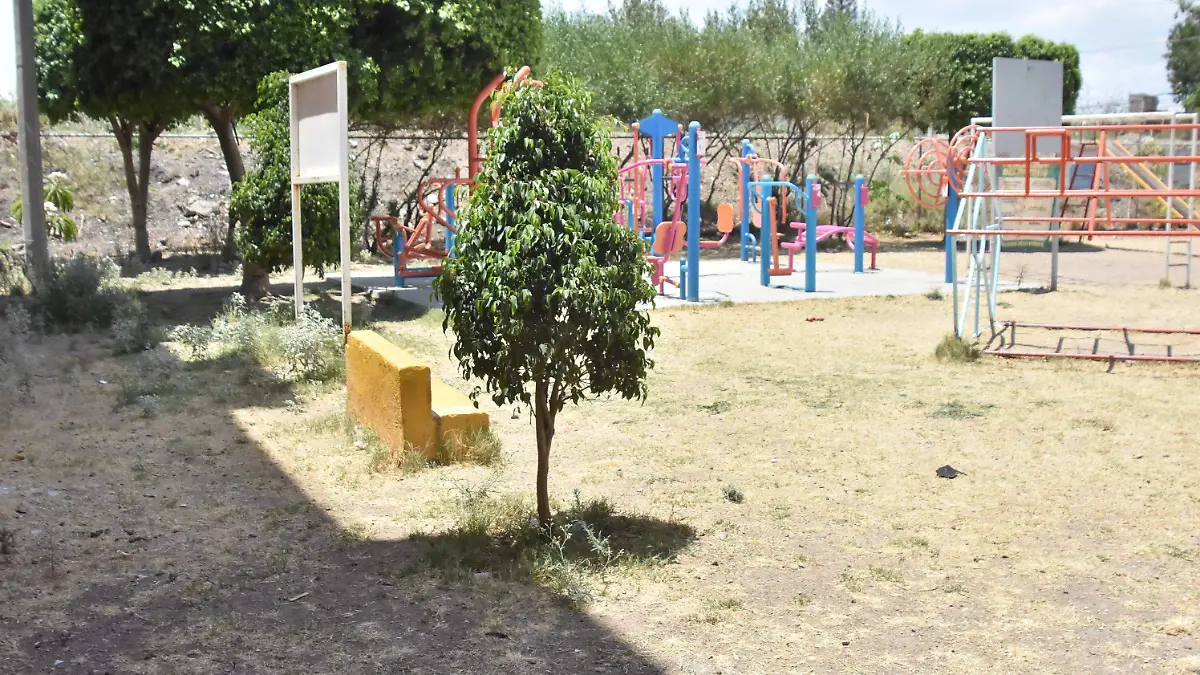 Recibieron-herramientas-okokok