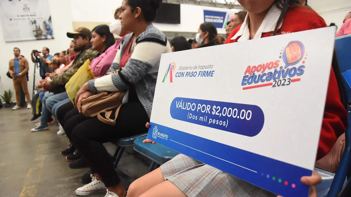 BECAS JESUS GTZ-EL SOL DE IRAPUATO (4)