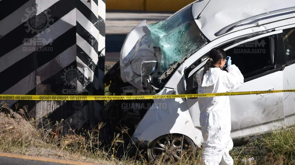 Muere hombre en accidente (2)