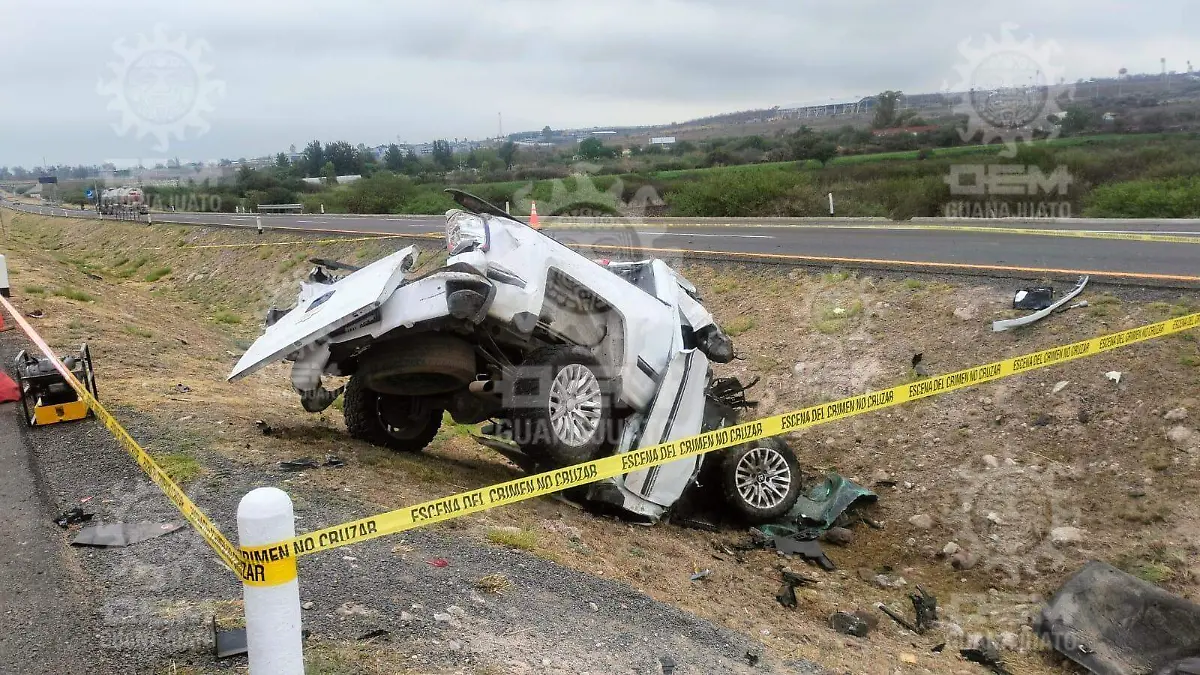 Choque en carretera Salamanca León deja dos muertos (2)