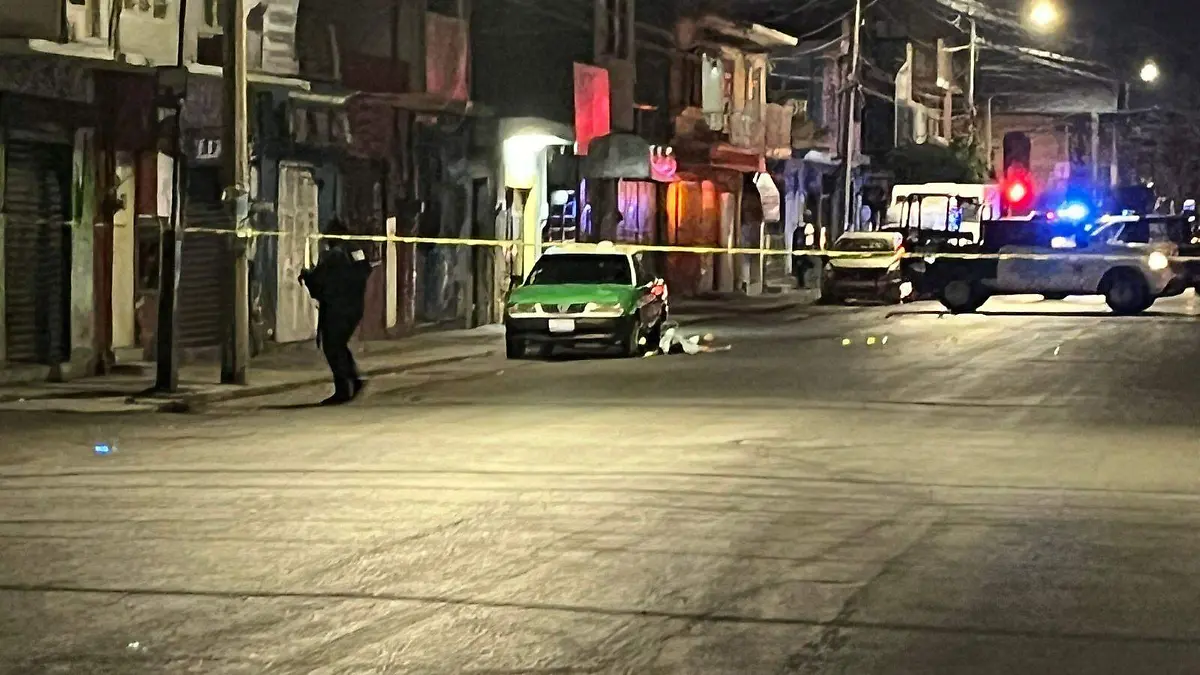 Asesinan a balazos a taxista