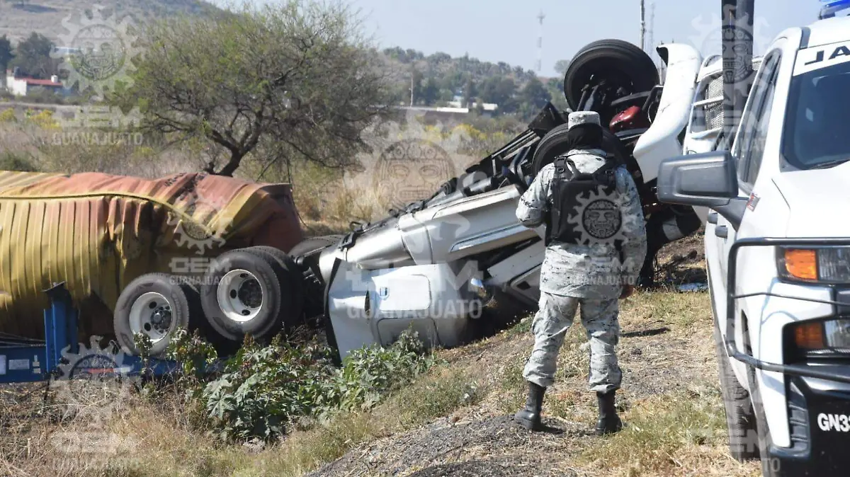 Volcadura-Tráiler  (1)