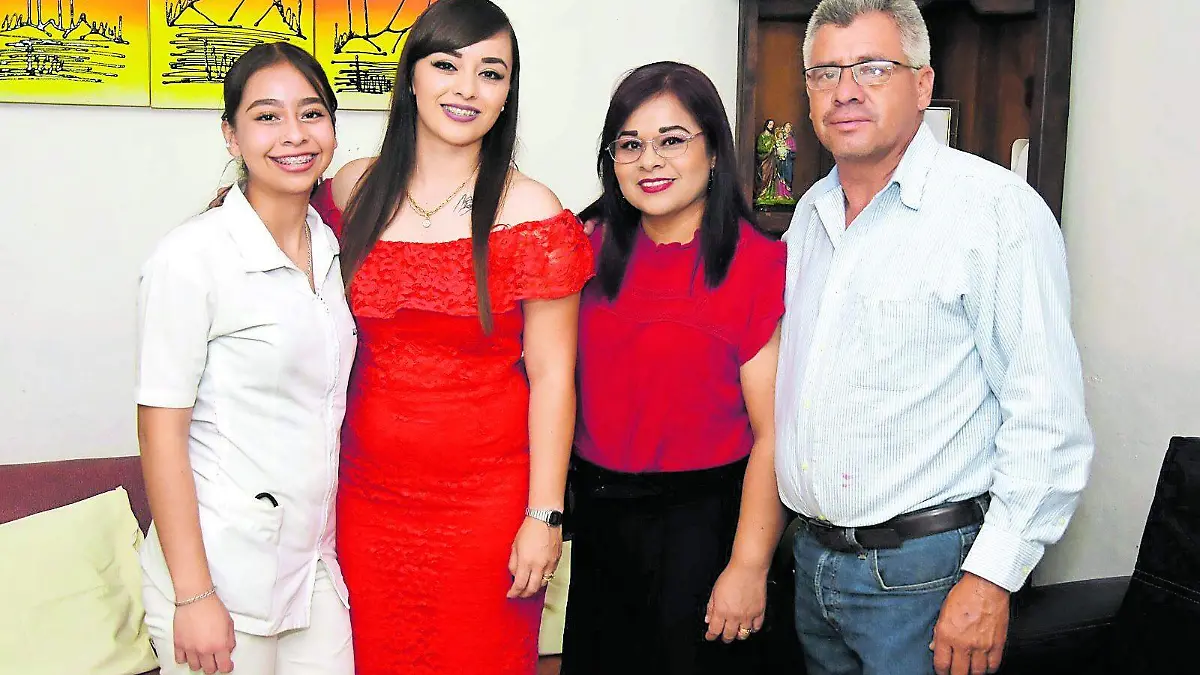 fb04f524-ecd0-4881-addf-2a64a1c98ca3_CMYK