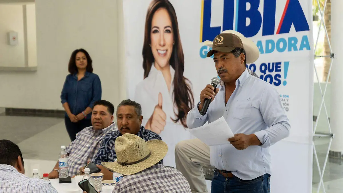 b1a4f74d-f8f9-4eb0-81ad-39a85bce951e