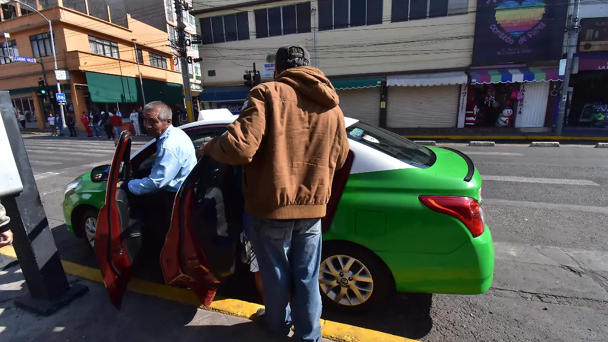 Taxistas incremento de servicios 2