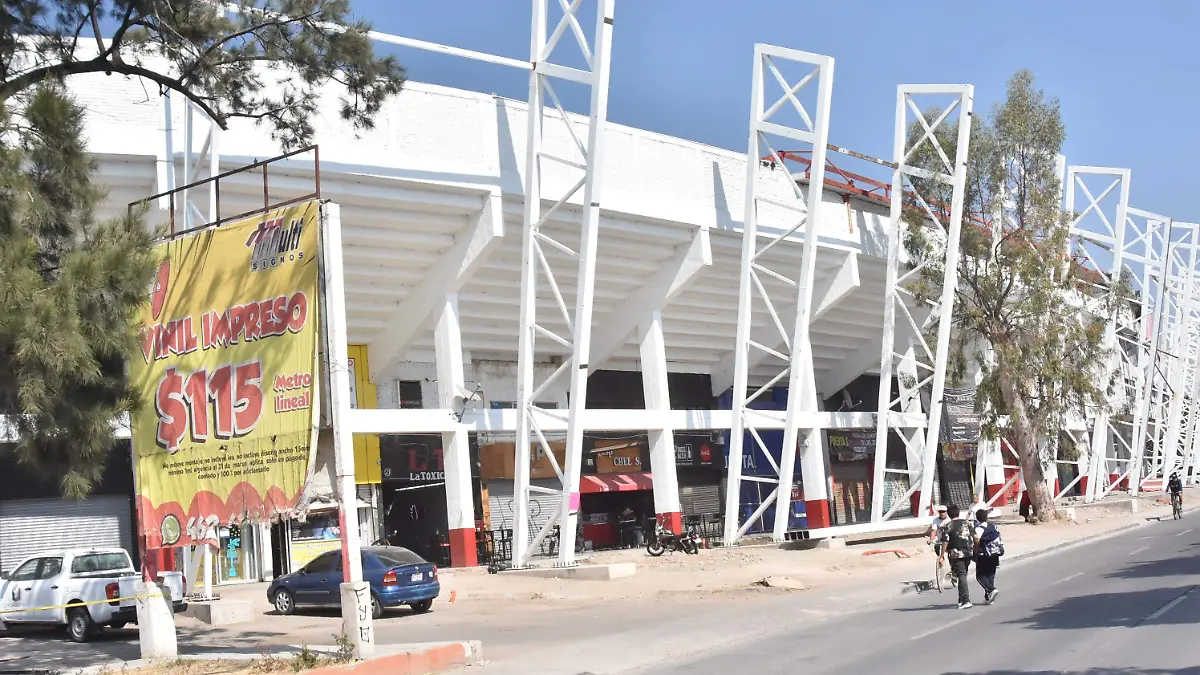 Vida útil de arreglos en Estadio Irapuato superará las dos décadas: Manuel Venegas