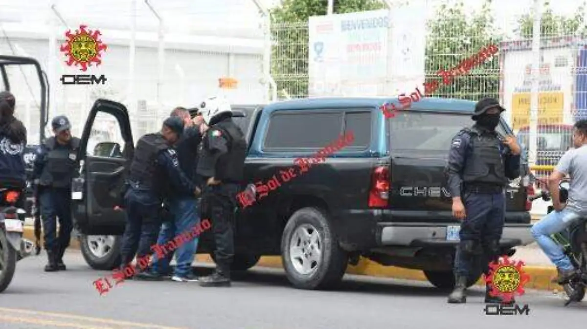 DETENIDO CON AUTO ROBADO OK