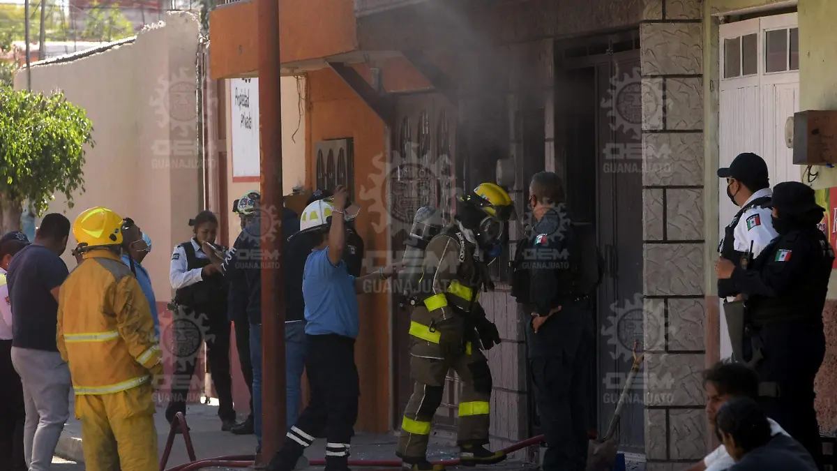 INCENDIAN CASA (2)