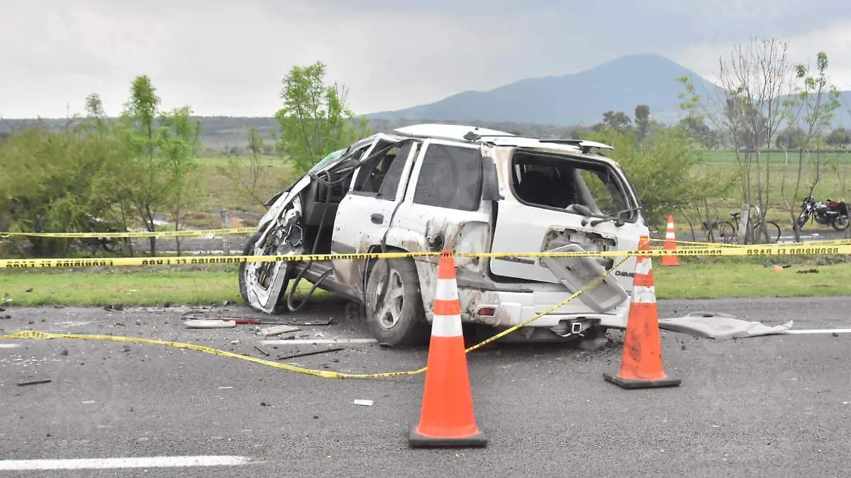 605d280c-193f-4d41-8913-344660e06139 (1)