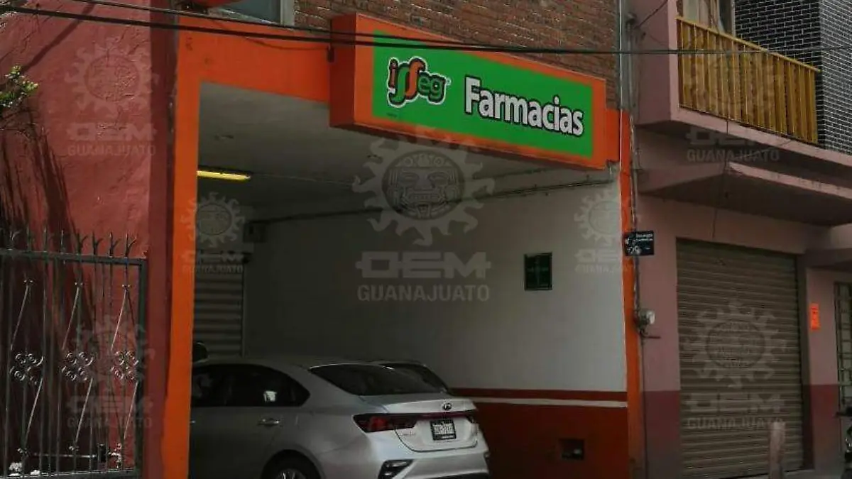 ASALTO-A-FARMACIA-OKOKOK