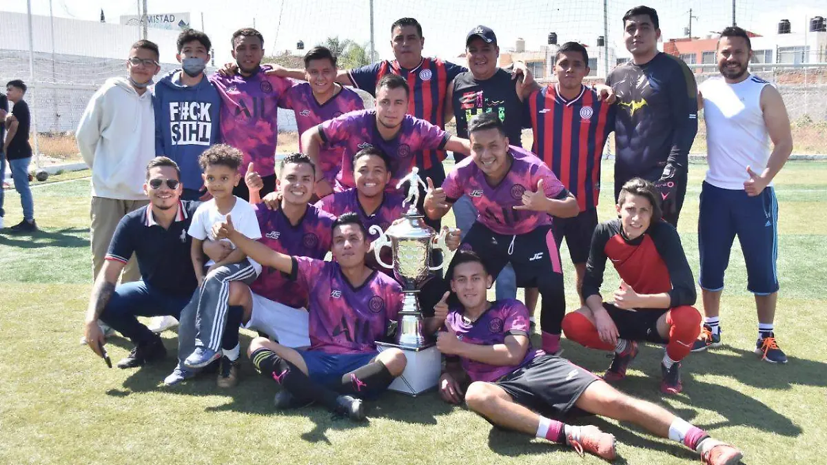 LOS CRUDOS