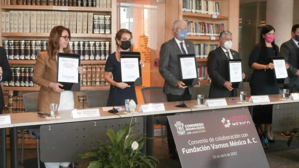 Guanajuato Firman convenio con fundacion Vamos Mexico (6)