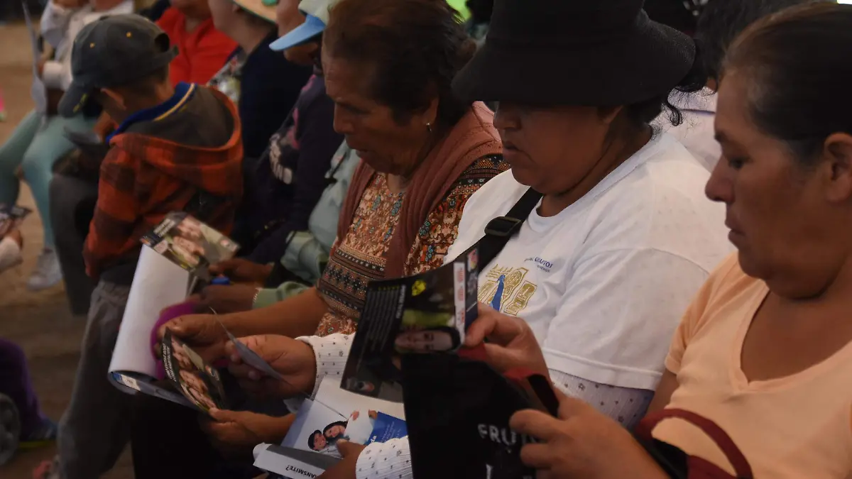 PERSONAS SIN SECUNDARIA