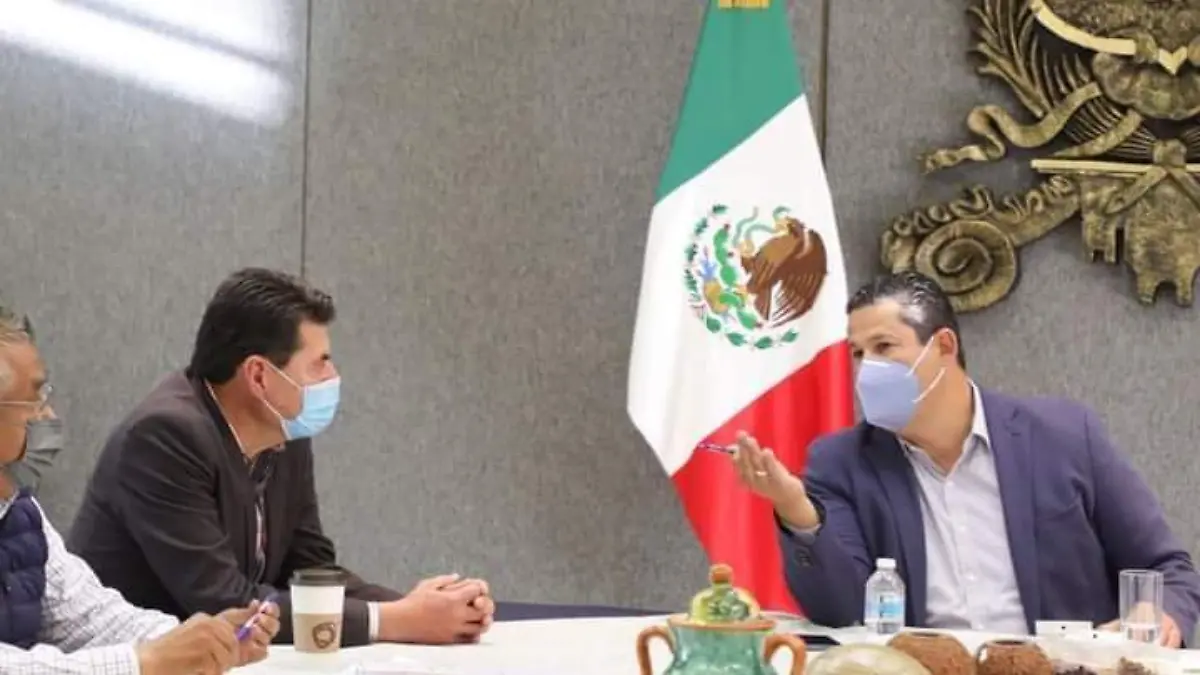 c8ef4d6f-d778-4c8f-9b9a-c677fcc4622d