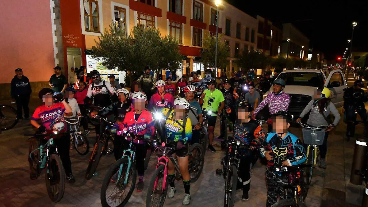 PASEO CICLISTA (2)