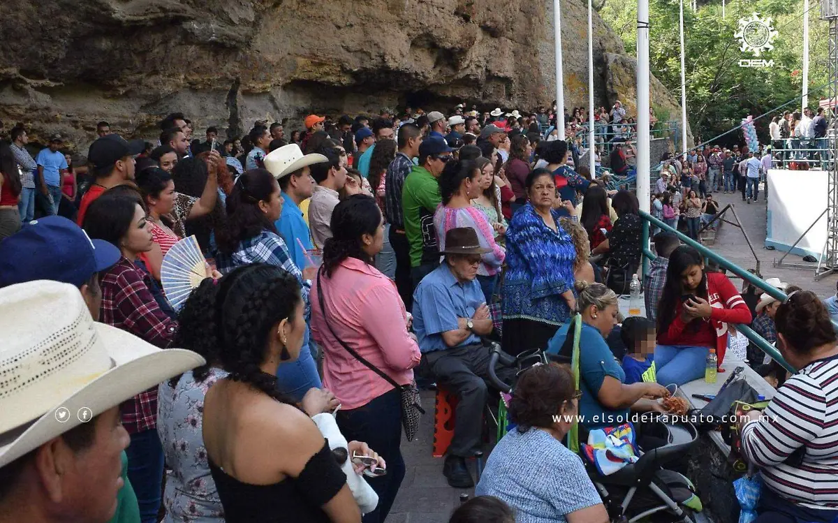 eb25603b-0e1d-496d-aa87-cbb67988c173