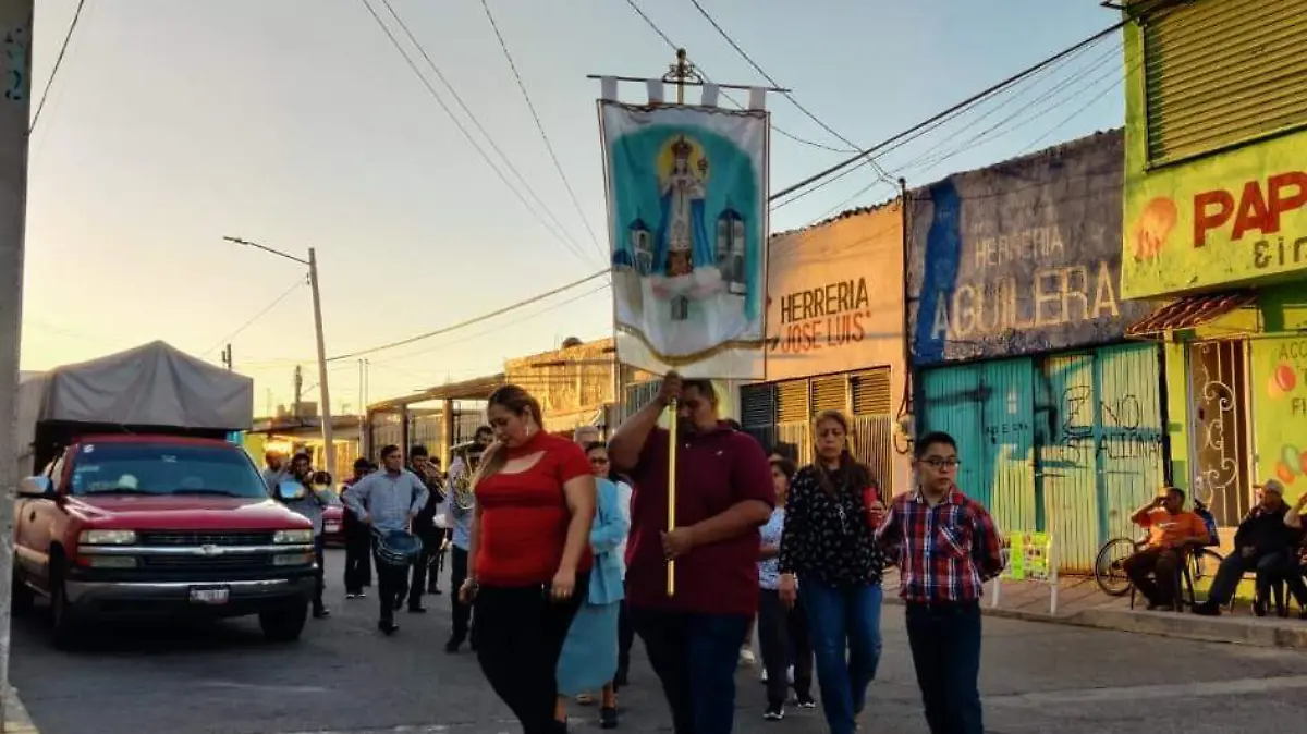 b0aa98ae-d308-49f2-8da4-d5a45b685e36