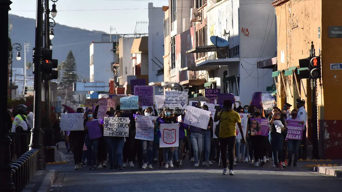 MUJERES OKOKOK