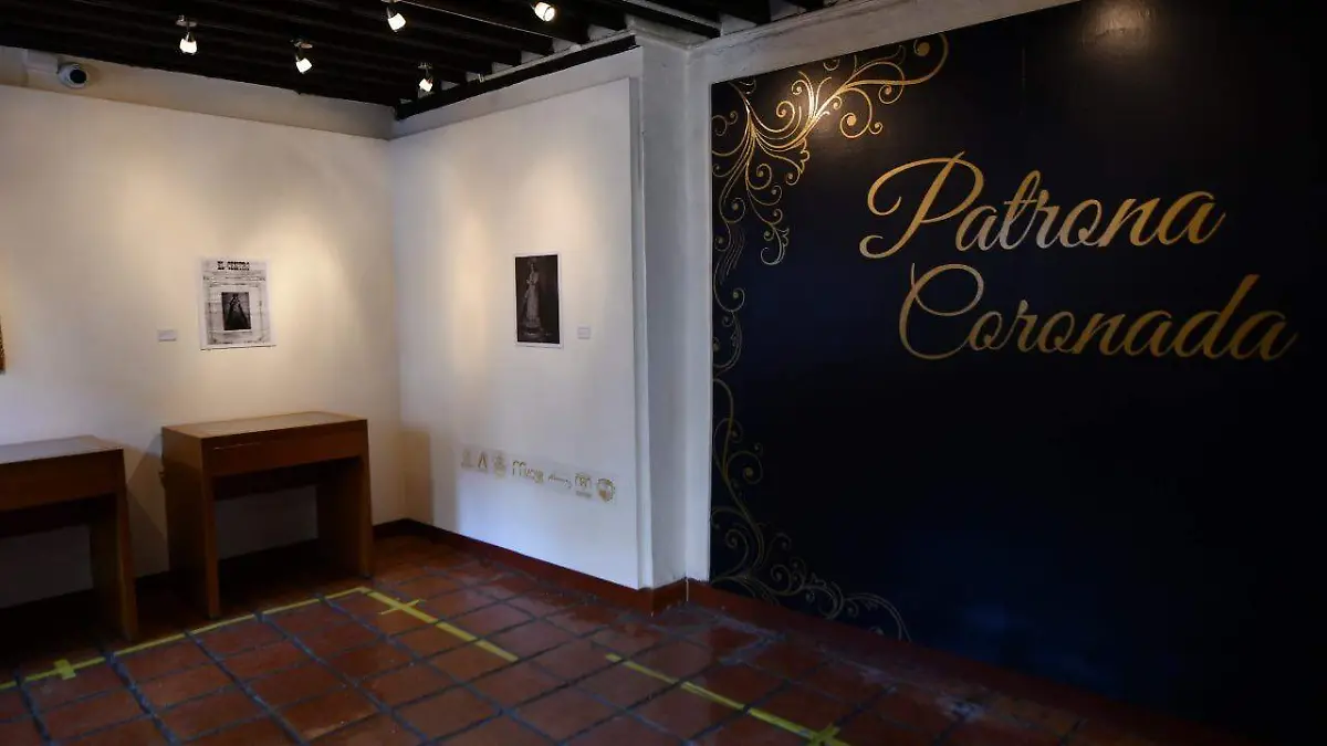 Exposición-Patrona-Coronada (2)
