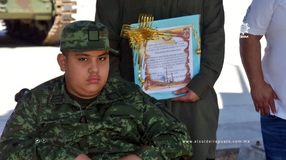 SOLDADO-HONORARIO (12)