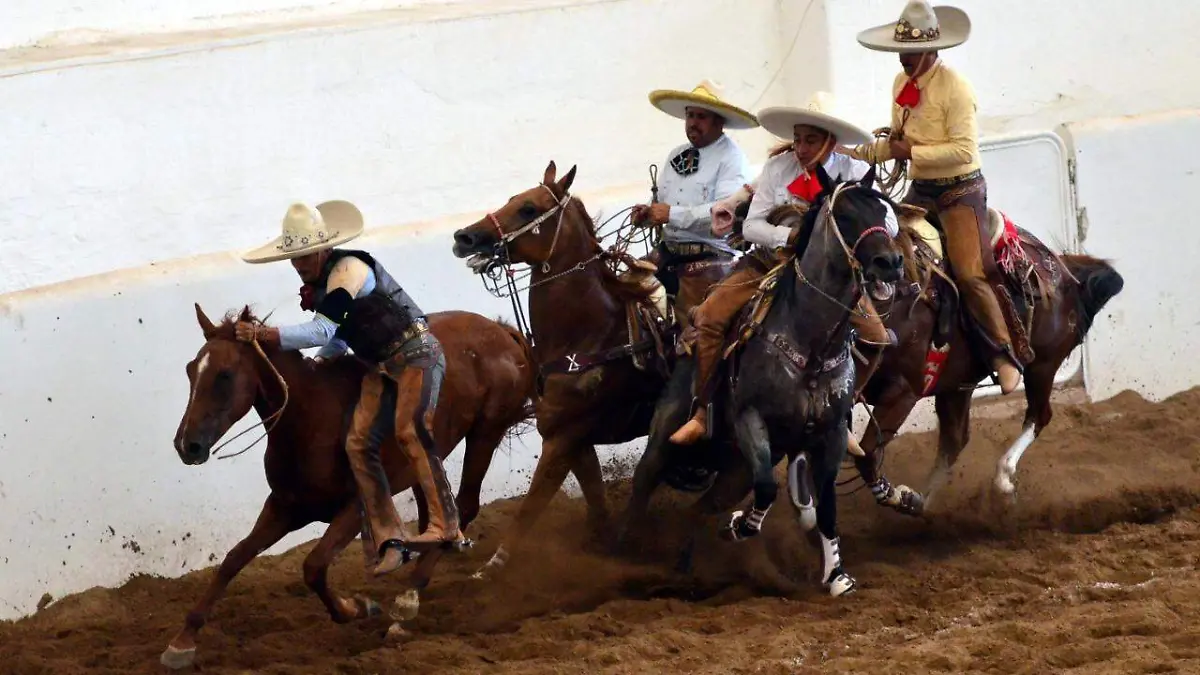 Regresa-con-más -fuerza-torneo-charro (4)