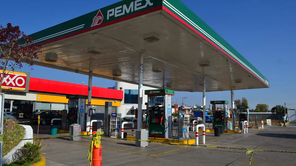 TRABAJADORES Y DESABASTO