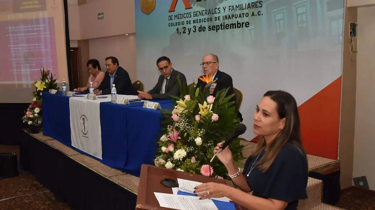 Reconocen-labor-del-personal-médico (3)