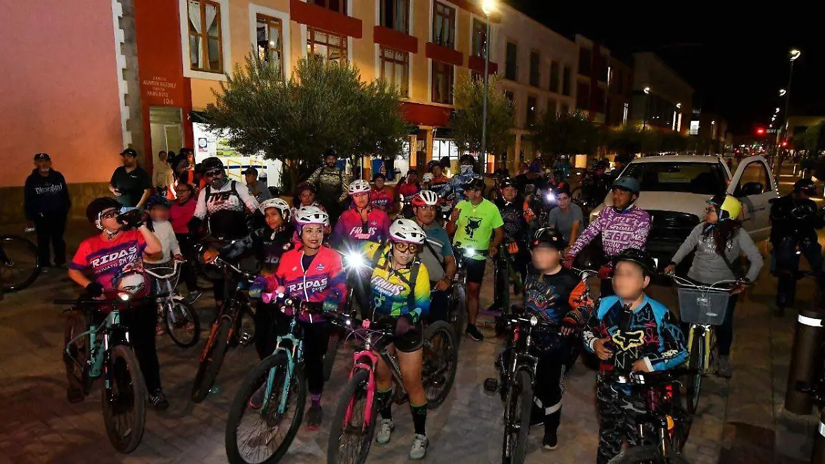 PASEO CICLISTA (2)