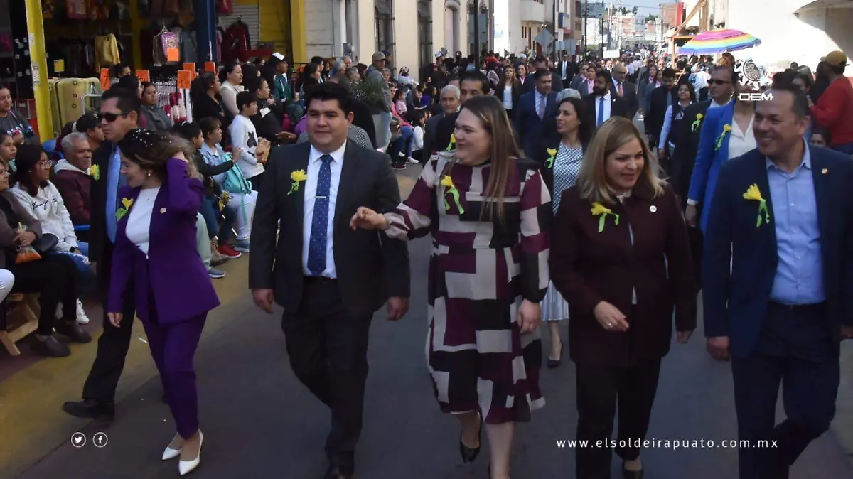 Conmemoran-153-aniversario-de (17)