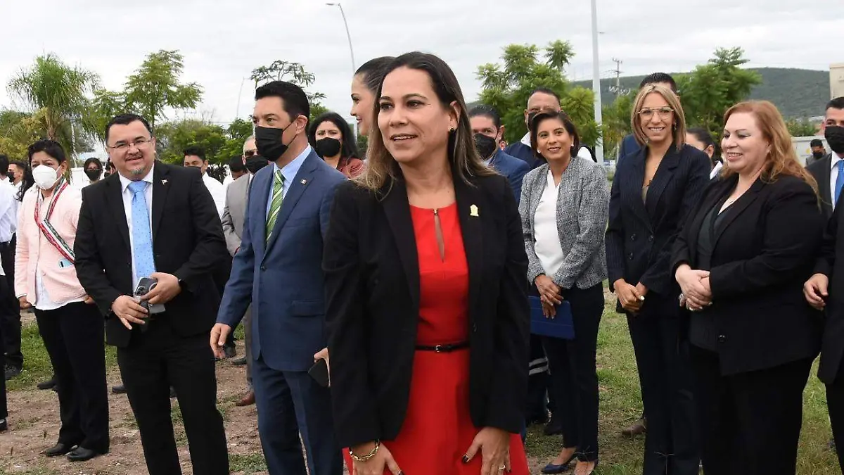 equipamiento-a-Policías-Municipales (3)